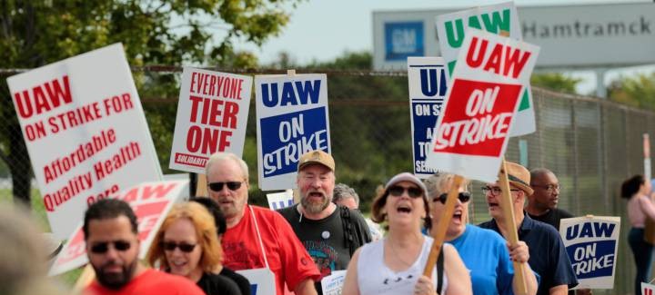 Talks to End G.M. Strike Take ‘Turn for the Worse,’ U.A.W. Says